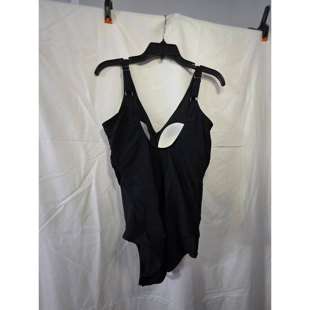 Women's Black One Piece Swimsuit L 80% Nylon 20% Spandex Made in China - Picture 4 of 5